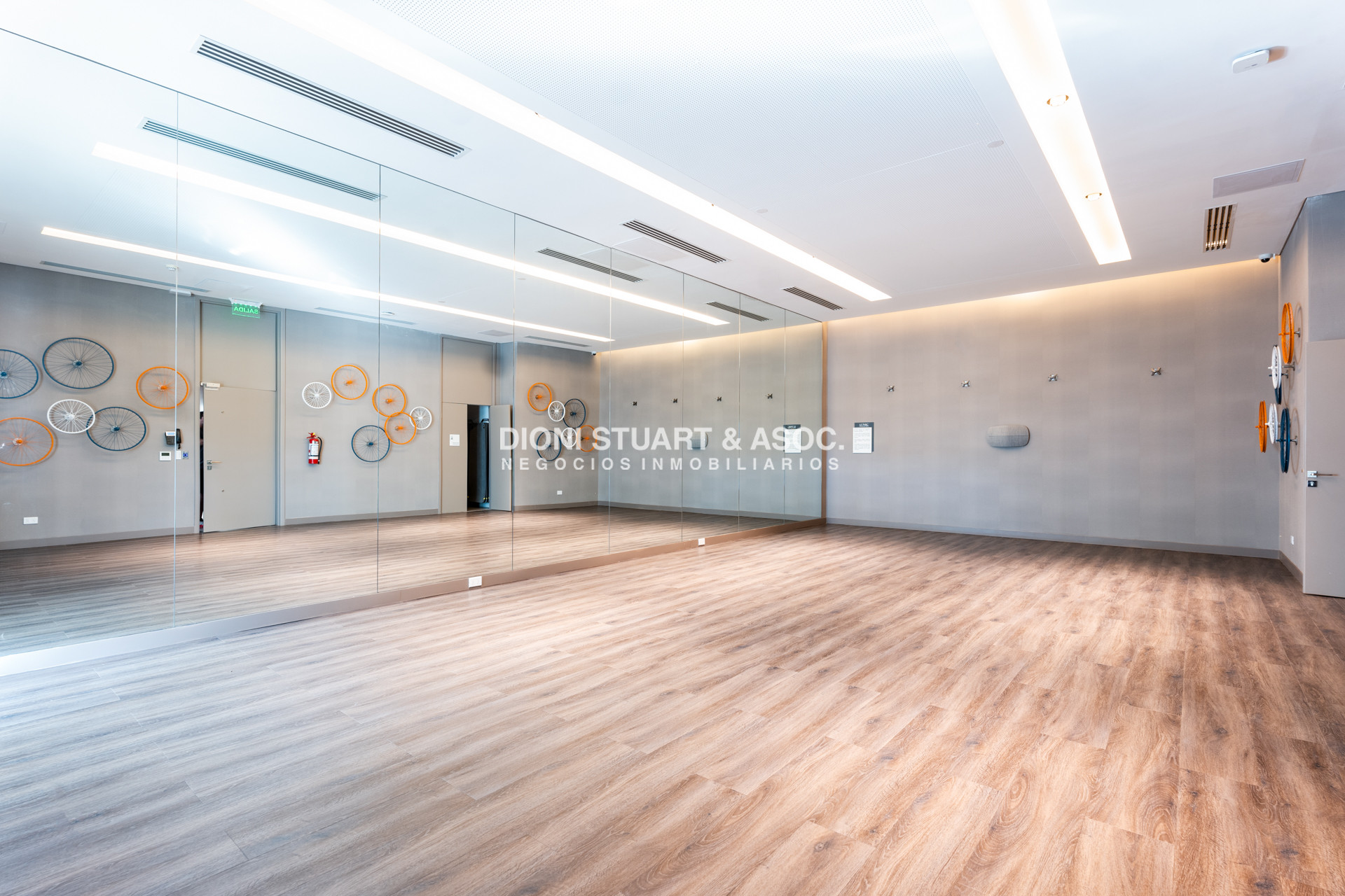 Apartamento ID.829 - DEPARTAMENTO EN VENTA EN LE PARC III UNIFICADO - IMPONENTE