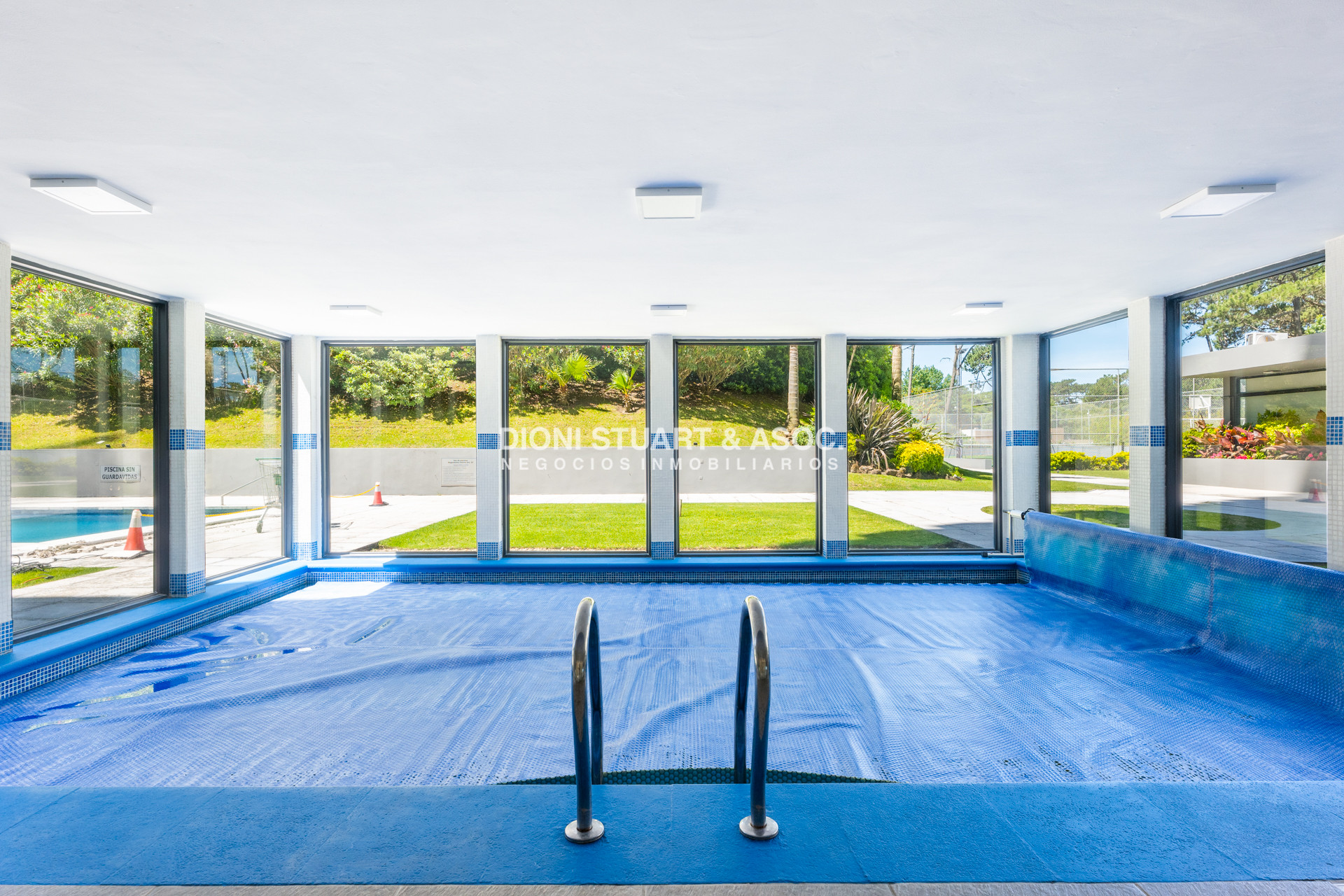 Apartamento ID.882 - DEPARTAMENTO EN VENTA EN ROOSEVELT - 2 DORMITORIOS - EXCELENTE SOL - JARDINES DEL COUNTRY