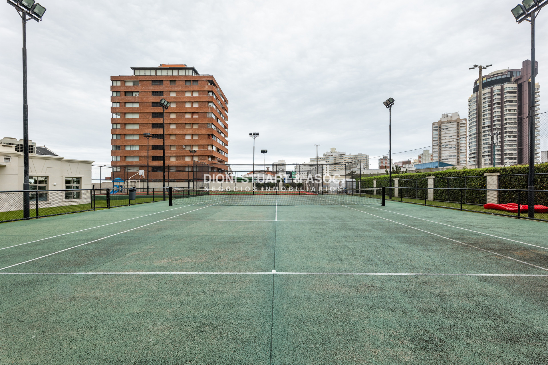 Apartamento ID.771 - IMPERIALE I OPORTUNIDAD EN VENTA APARTAMENTO CENTRAL 3 DORM 