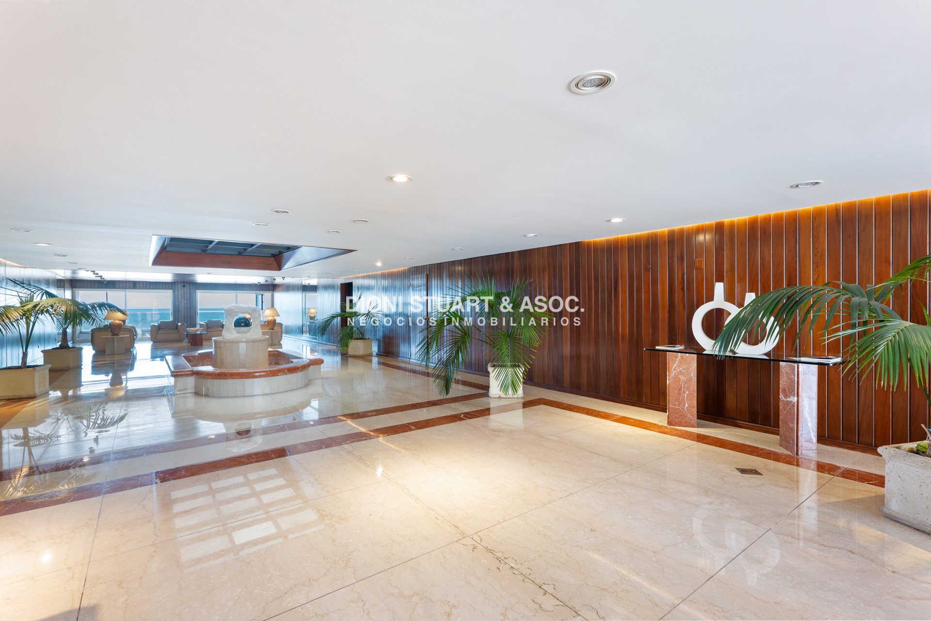 Apartamento ID.748 - Edificio Carmel - Apartamento de 3 Dorm y Dependencia - Punta del Este