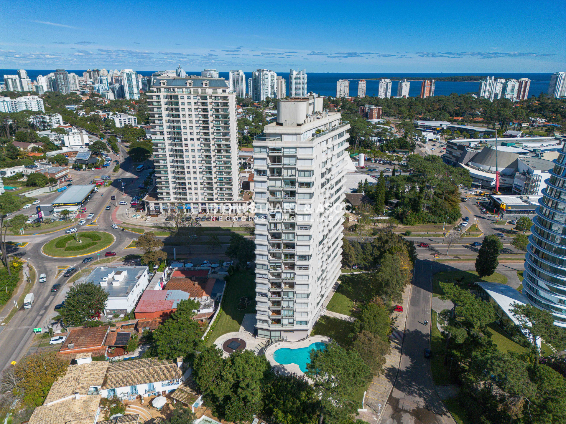 Apartamento ID.664 - Apartamento en Roosevelt - 3 Dormitorios y 3 Baños - Edificio Dormar - Punta del Este