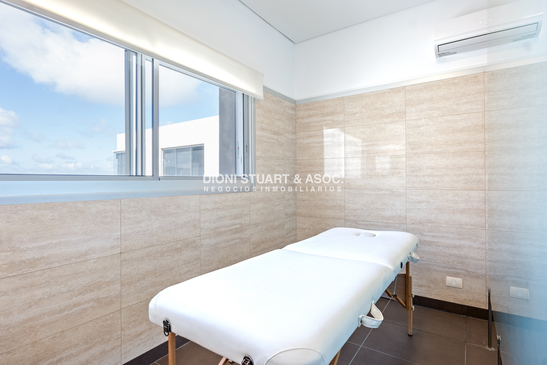 Apartamento ID.660 - Alquiler Anual o Invernal - Temporada  - Miami Boulevard I - 2 Dormitorios - Todos los Amenities - Playa Mansa