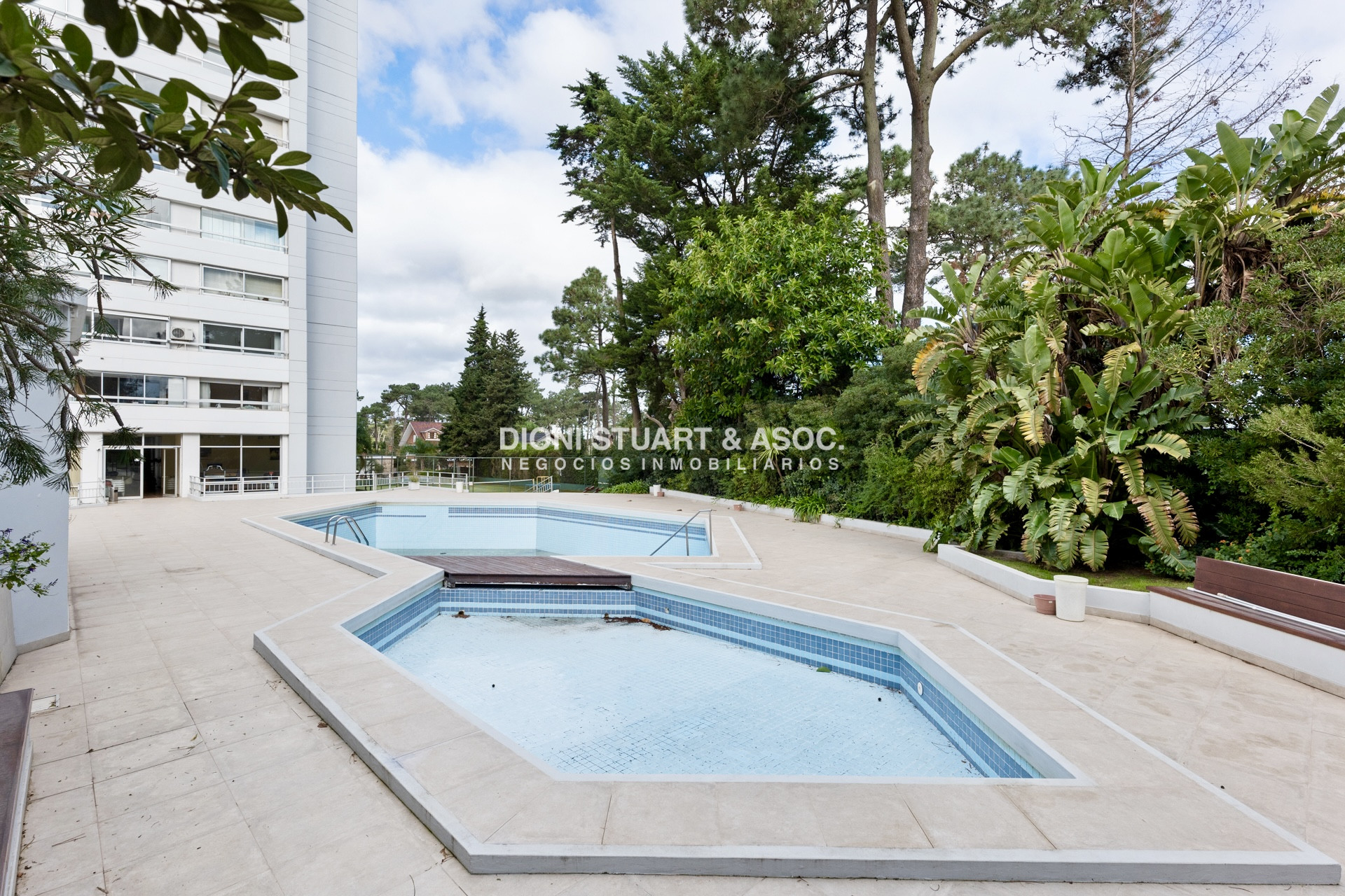 Apartamento ID.801 - Apartamento en venta - Oportunidad en Roosevelt - 1 Dormitorio reciclado - Torre Punta del Este