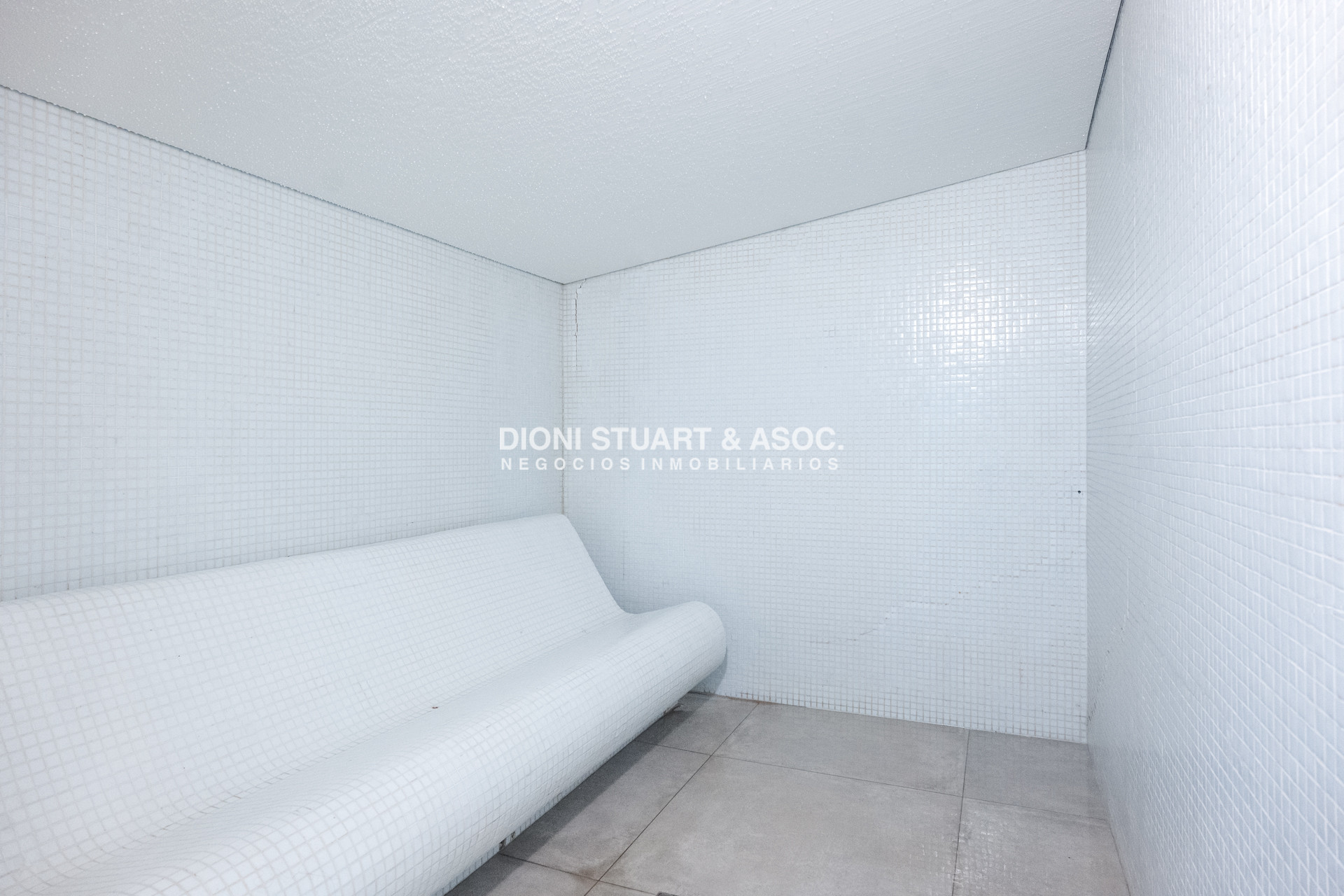 Apartamento ID.778 - Apartamento en Venta en Oportunidad - Roosevelt Center - 3 Dormitorios - Reciclado