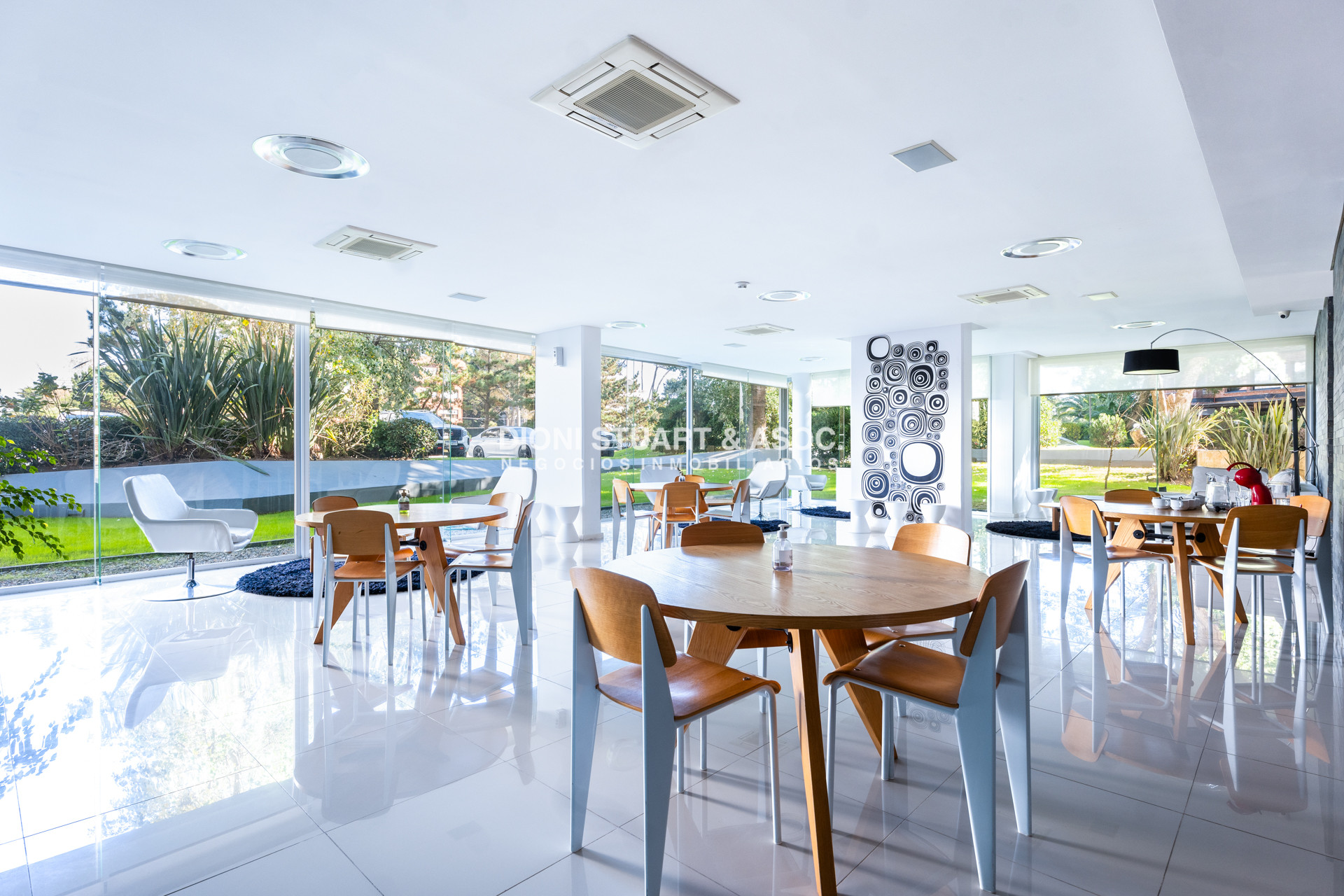 Apartamento ID.980 - APARTAMENTO EN VENTA EN ROOSEVELT DE 2 DORMITORIOS MODERNO EDIFICIO BE PUNTA