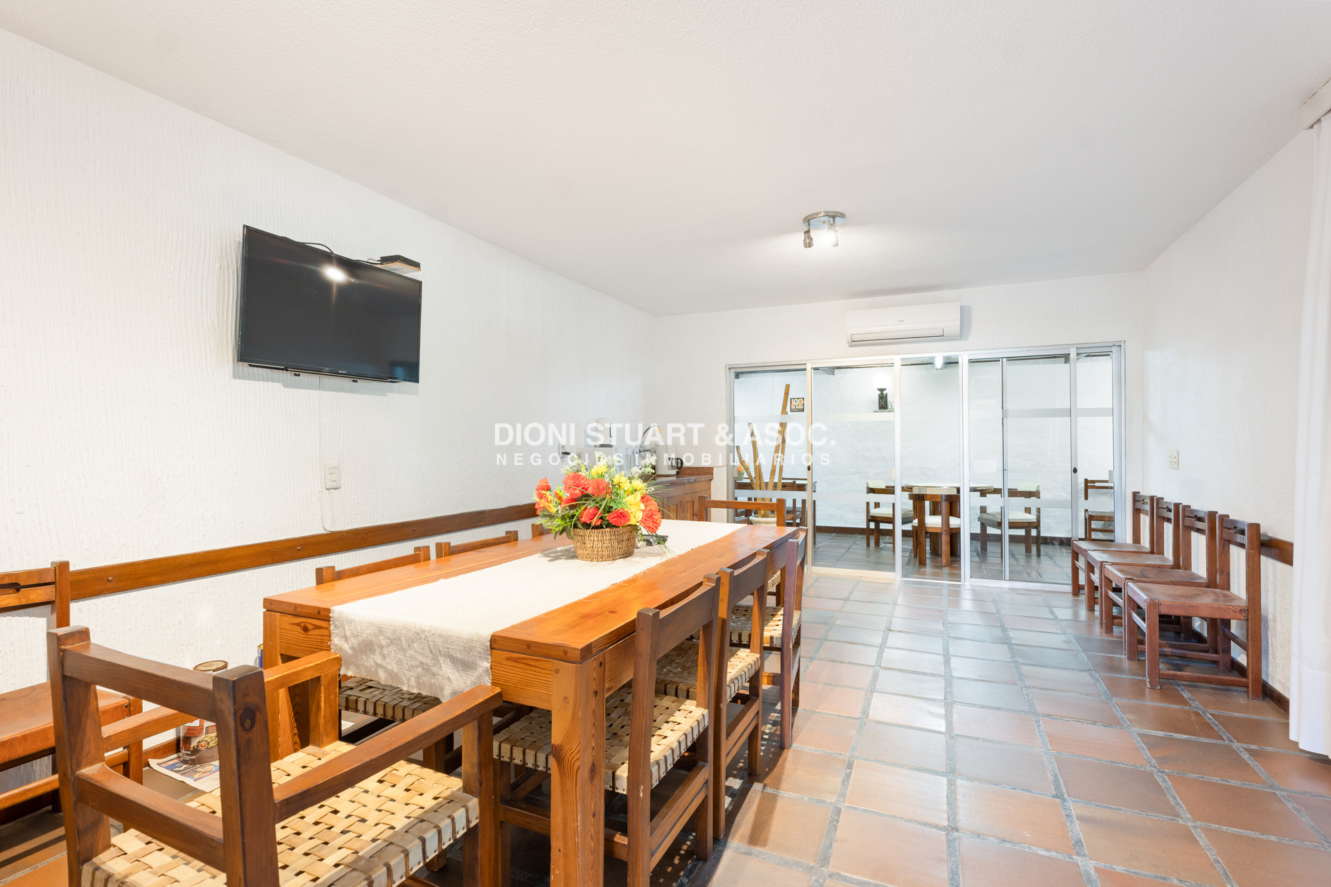 Apartamento ID.688 - Apartamento en Oportunidad Frente al Mar - Euromar - 3 Dormitorios