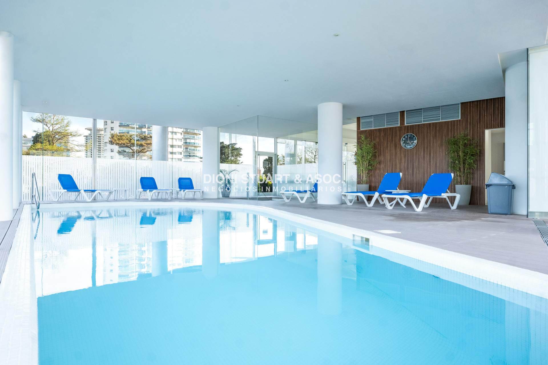 Apartamento ID.1114 - VENTA APARTAMENTO 3 DORMITORIOS EN SUITE - ALEXANDER BOULEVARD ESQUINERO 