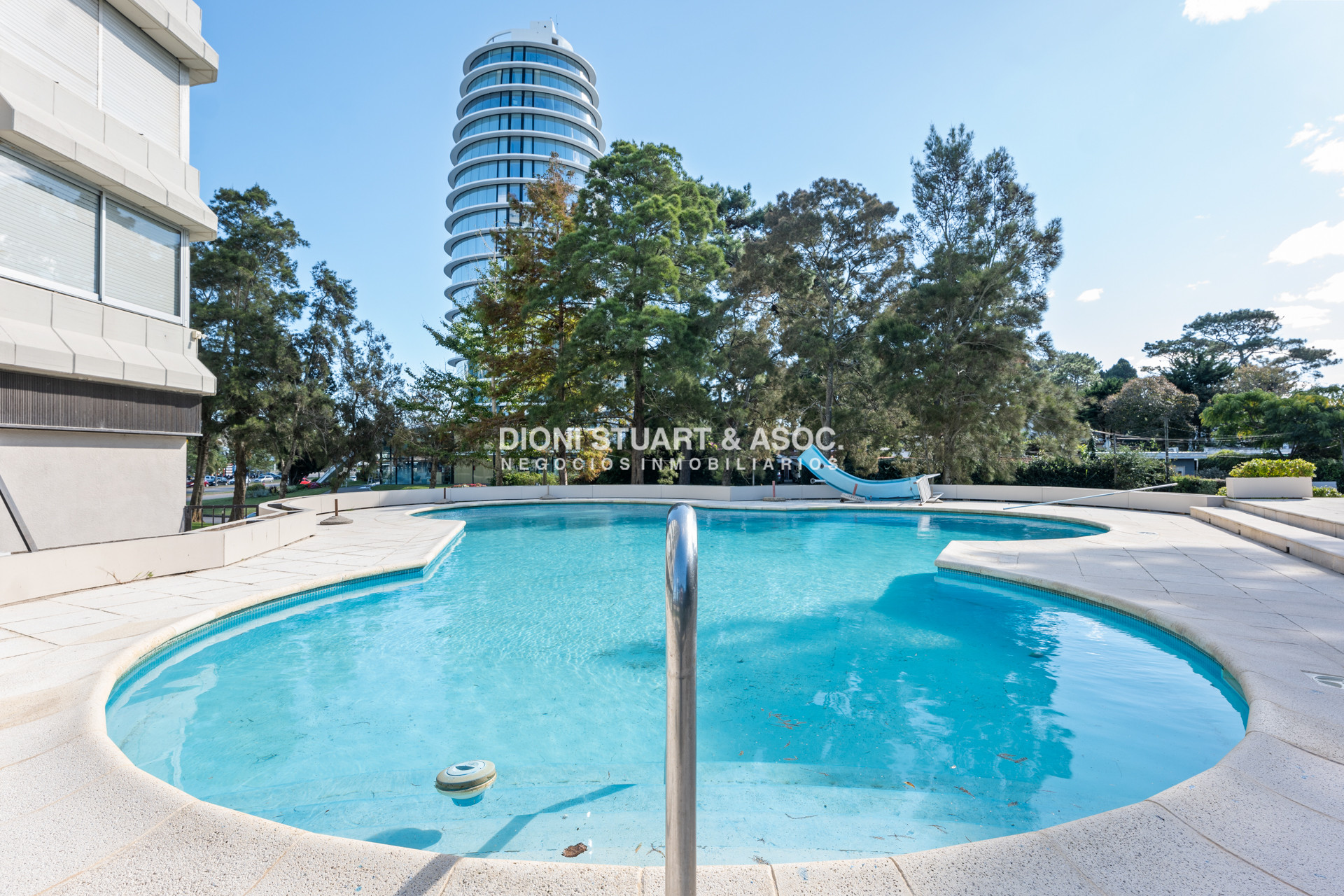 Apartamento ID.664 - Apartamento en Roosevelt - 3 Dormitorios y 3 Baños - Edificio Dormar - Punta del Este