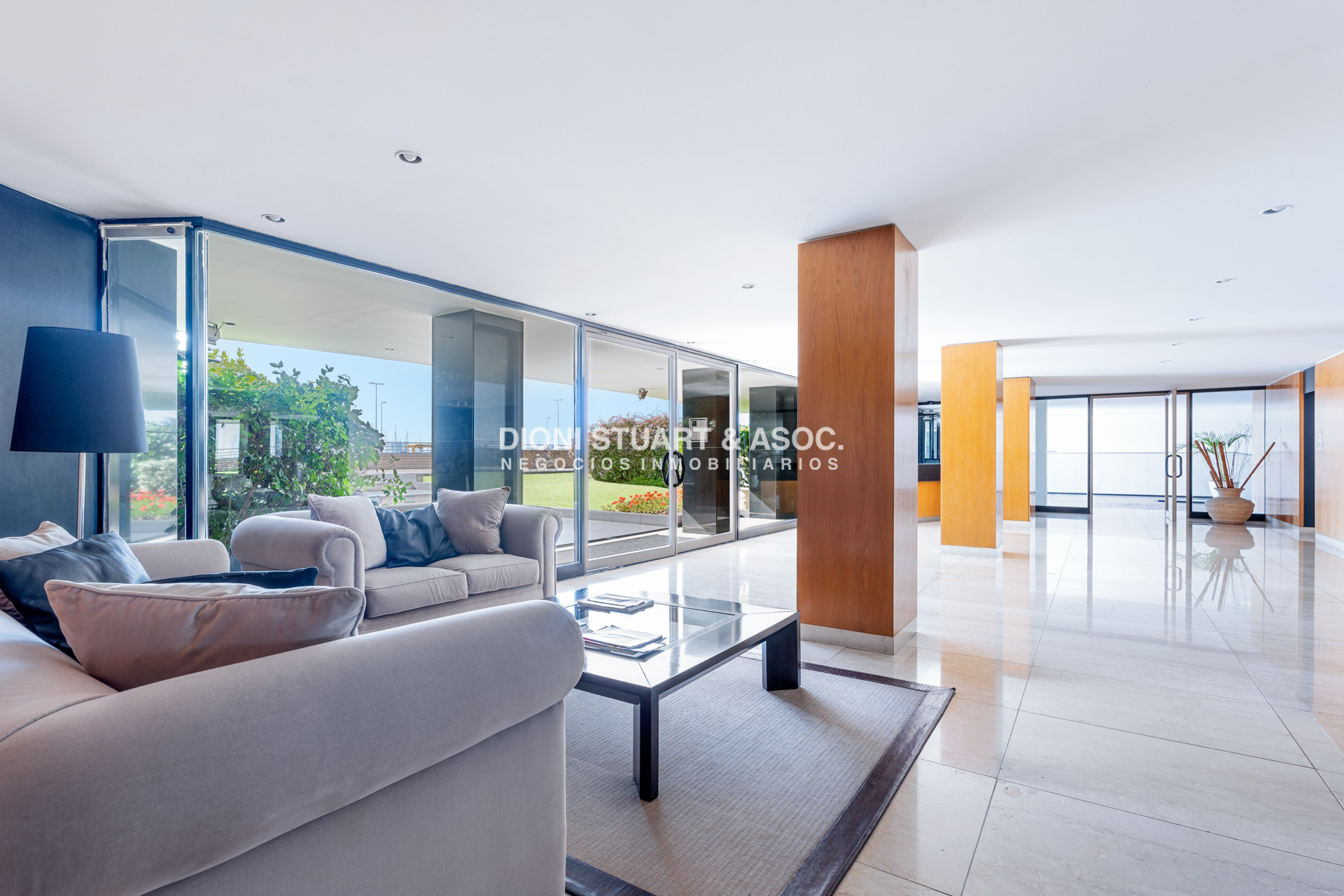 Apartamento ID.635 - Portofino - Increíble Vista Al Puerto - 3 Dorm en Suite + Dep.