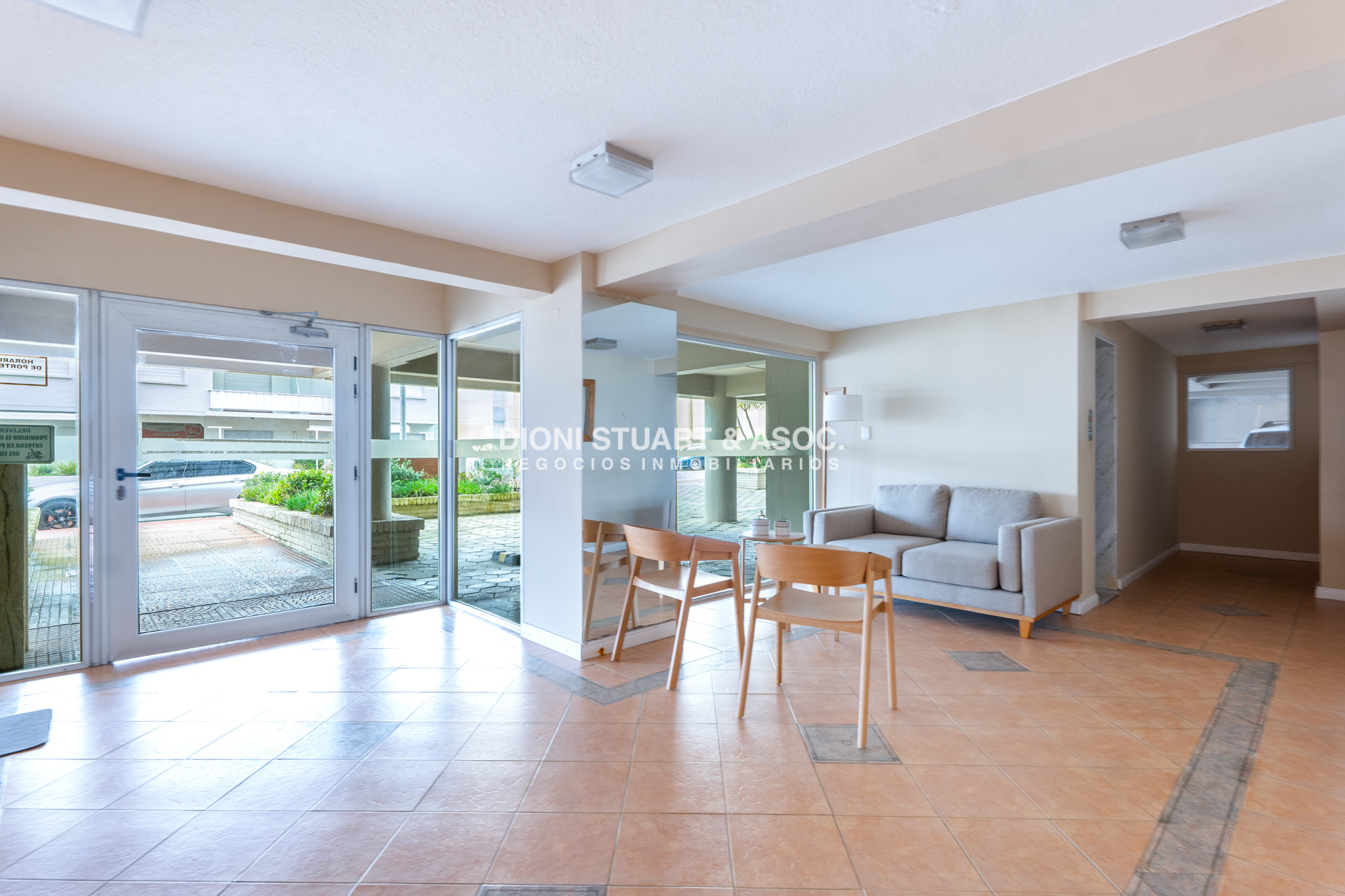 Apartamento ID.987 - APARTAMENTO EN VENTA EN PUNTA DEL ESTE 1 DORMITORIO RECICLADO BAJAS EXPENSAS