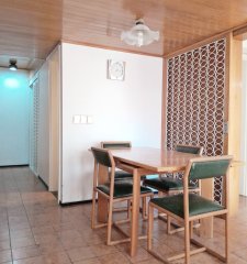 Oportunidad de negocio! Apartamento de 2 dormitorios y 2 baños con bajos gastos!