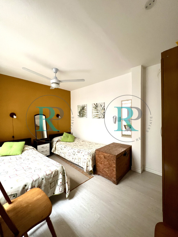 Apartamento ID.2646 - Apartamento en venta, oportunidad en Península, Punta del Este. 