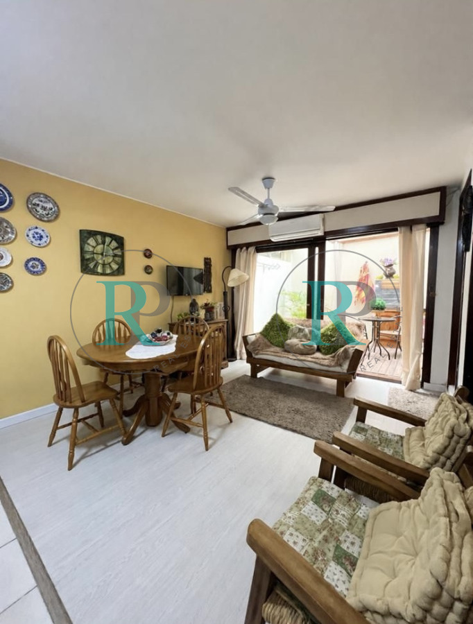 Apartamento ID.2646 - Apartamento en venta, oportunidad en Península, Punta del Este. 