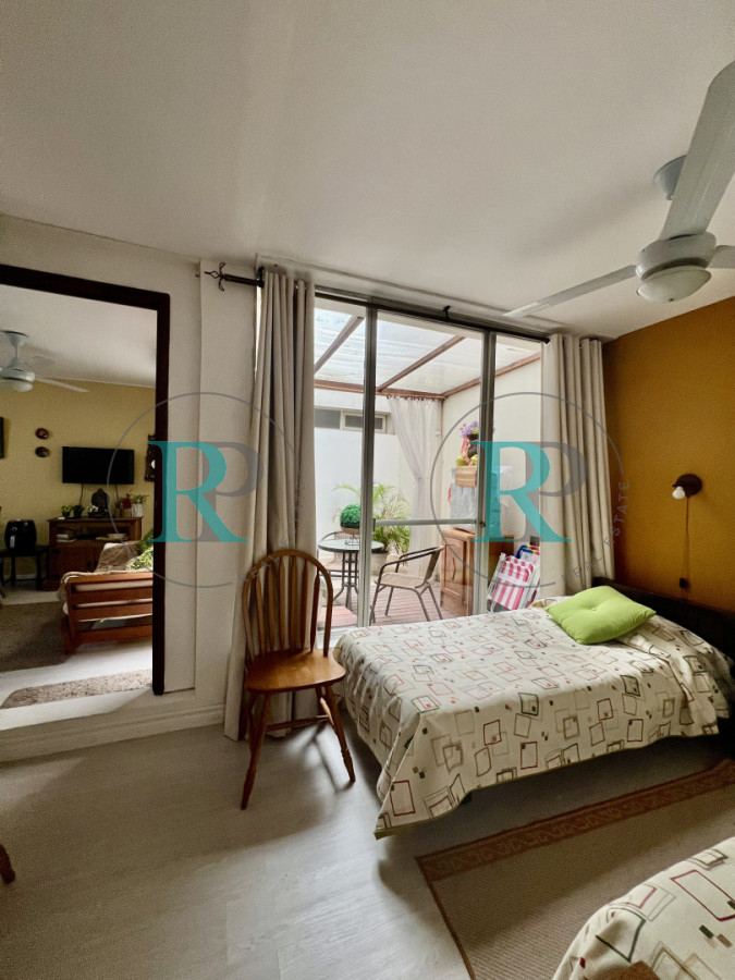 Apartamento ID.2646 - Apartamento en venta, oportunidad en Península, Punta del Este. 