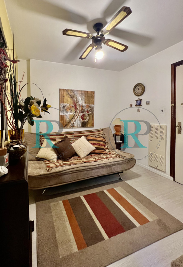 Apartamento ID.2646 - Apartamento en venta, oportunidad en Península, Punta del Este. 