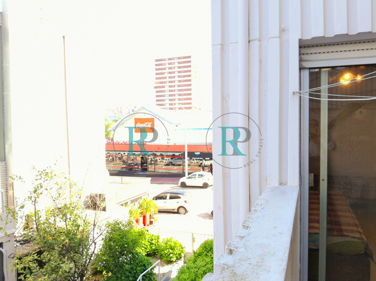 Apartamento ID.2161 - Oportunidad de negocio! Apartamento de 2 dormitorios y 2 baños con bajos gastos! 