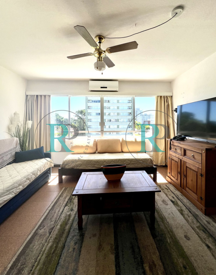 Apartamento ID.2689 - Se vende apartamento de 1 dormitorio. En ROOSEVELT 