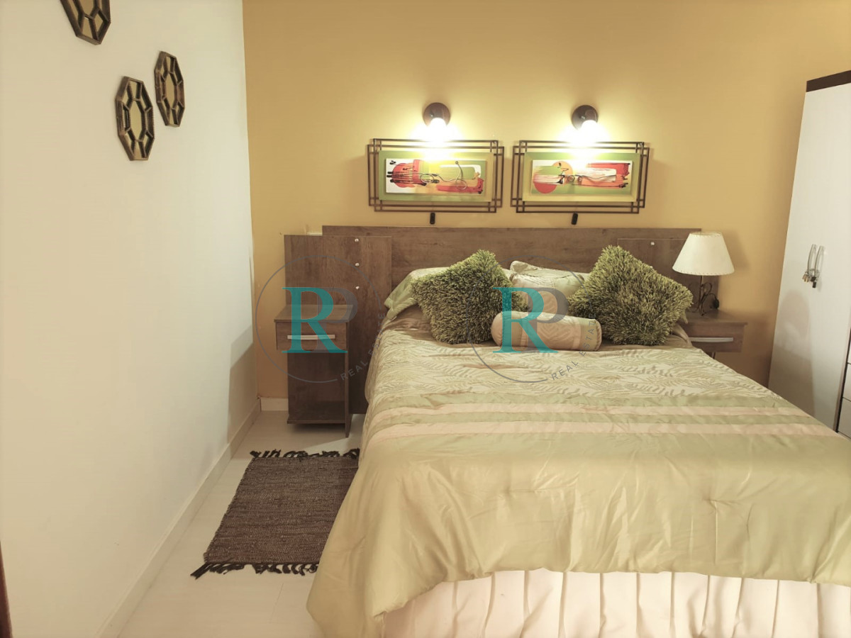 Apartamento ID.2646 - Apartamento en venta, oportunidad en Península, Punta del Este. 