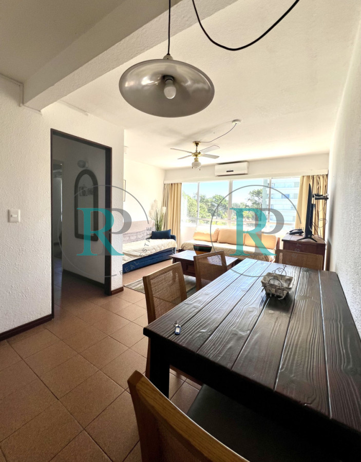 Apartamento ID.2689 - Se vende apartamento de 1 dormitorio. En ROOSEVELT 