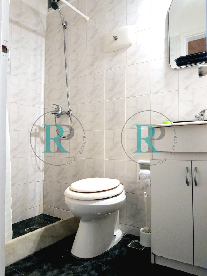 Apartamento ID.2161 - Oportunidad de negocio! Apartamento de 2 dormitorios y 2 baños con bajos gastos! 