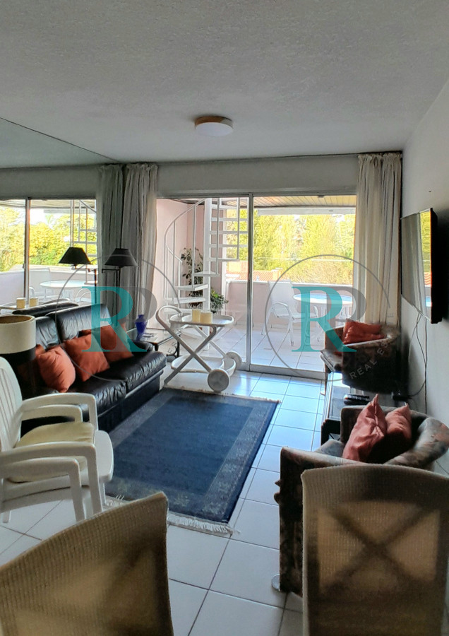 Apartamento ID.2457 - apartamento en venta de 3 dormitorios
