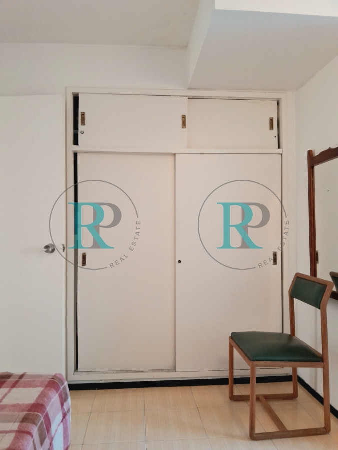 Apartamento ID.2161 - Oportunidad de negocio! Apartamento de 2 dormitorios y 2 baños con bajos gastos! 