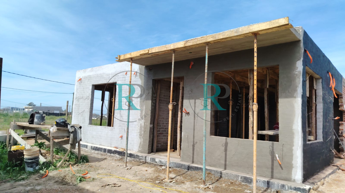 Casa ID.2688 - Precio en pozo. Casa construcción tradicional en Maldonado.