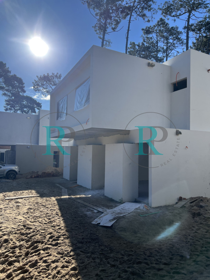 Casa ID.2602 - Casa a estrenar de 3 dormitorios en Pinares. Punta del Este 