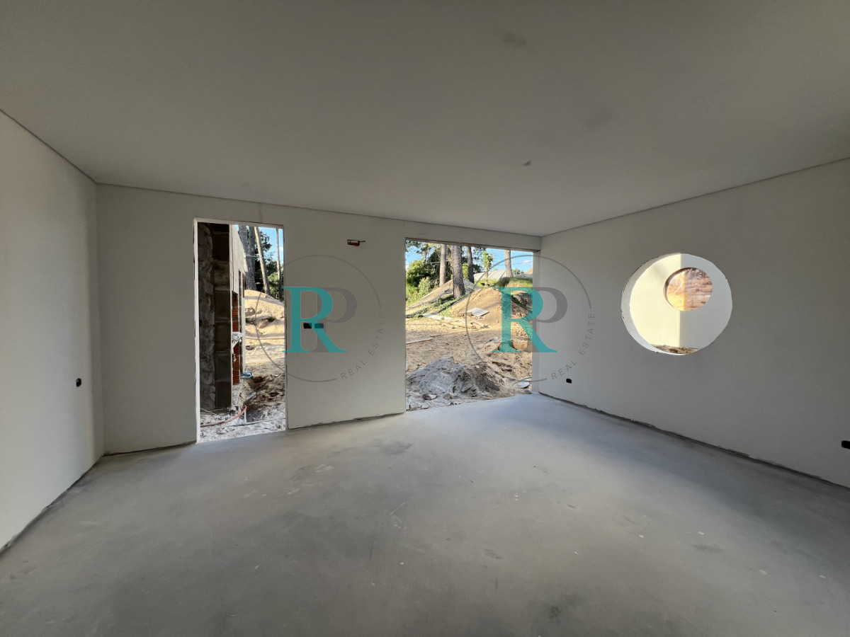 Casa ID.2602 - Casa a estrenar de 3 dormitorios en Pinares. Punta del Este 