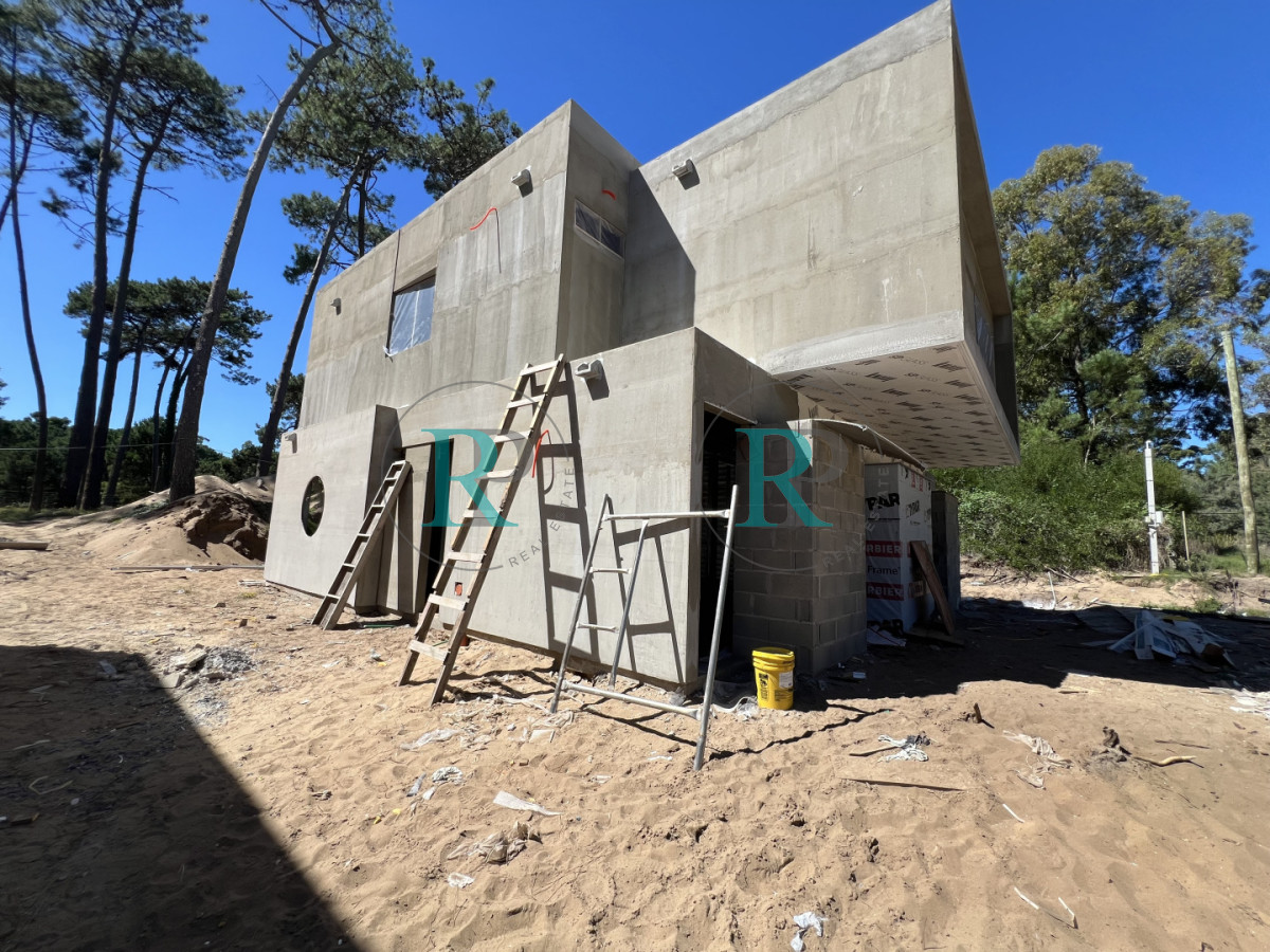 Casa ID.2602 - Casa a estrenar de 3 dormitorios en Pinares. Punta del Este 
