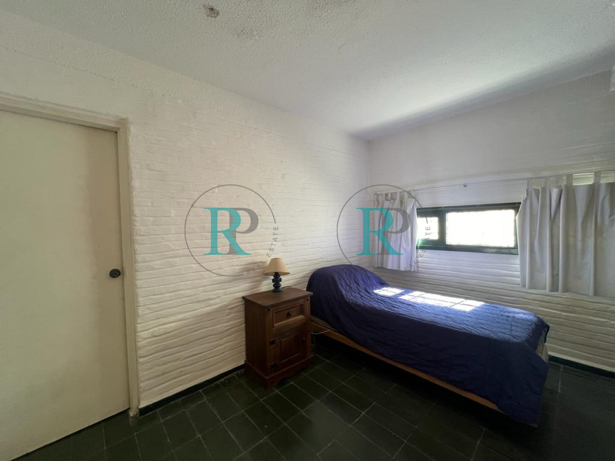 Casa ID.2539 - Se vende casa, en excelente ubicación.