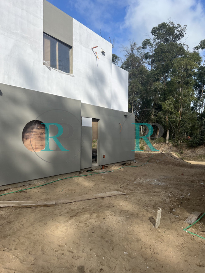 Casa ID.2602 - Casa a estrenar de 3 dormitorios en Pinares. Punta del Este 