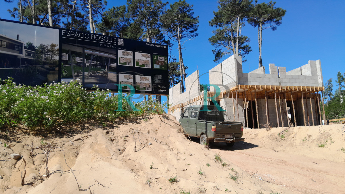 Casa ID.2602 - Casa a estrenar de 3 dormitorios en Pinares. Punta del Este 