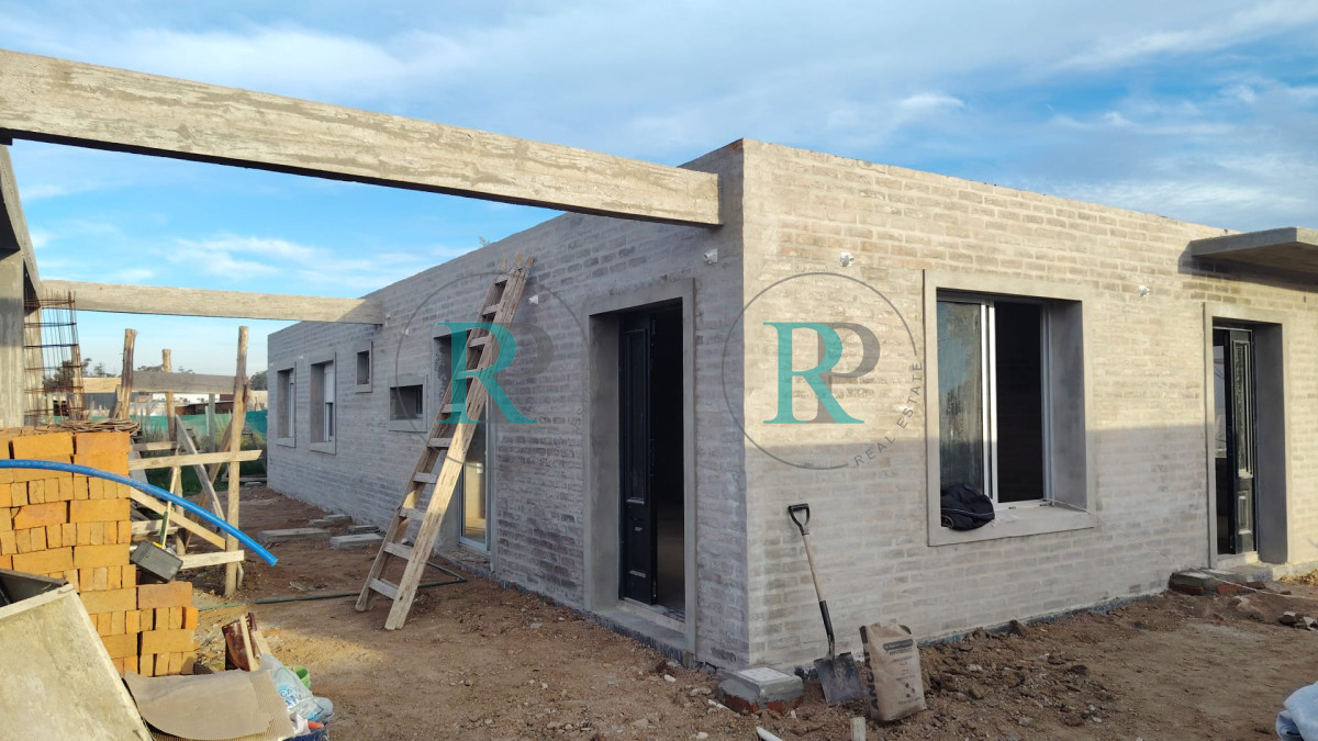 Casa ID.2688 - Precio en pozo. Casa construcción tradicional en Maldonado.