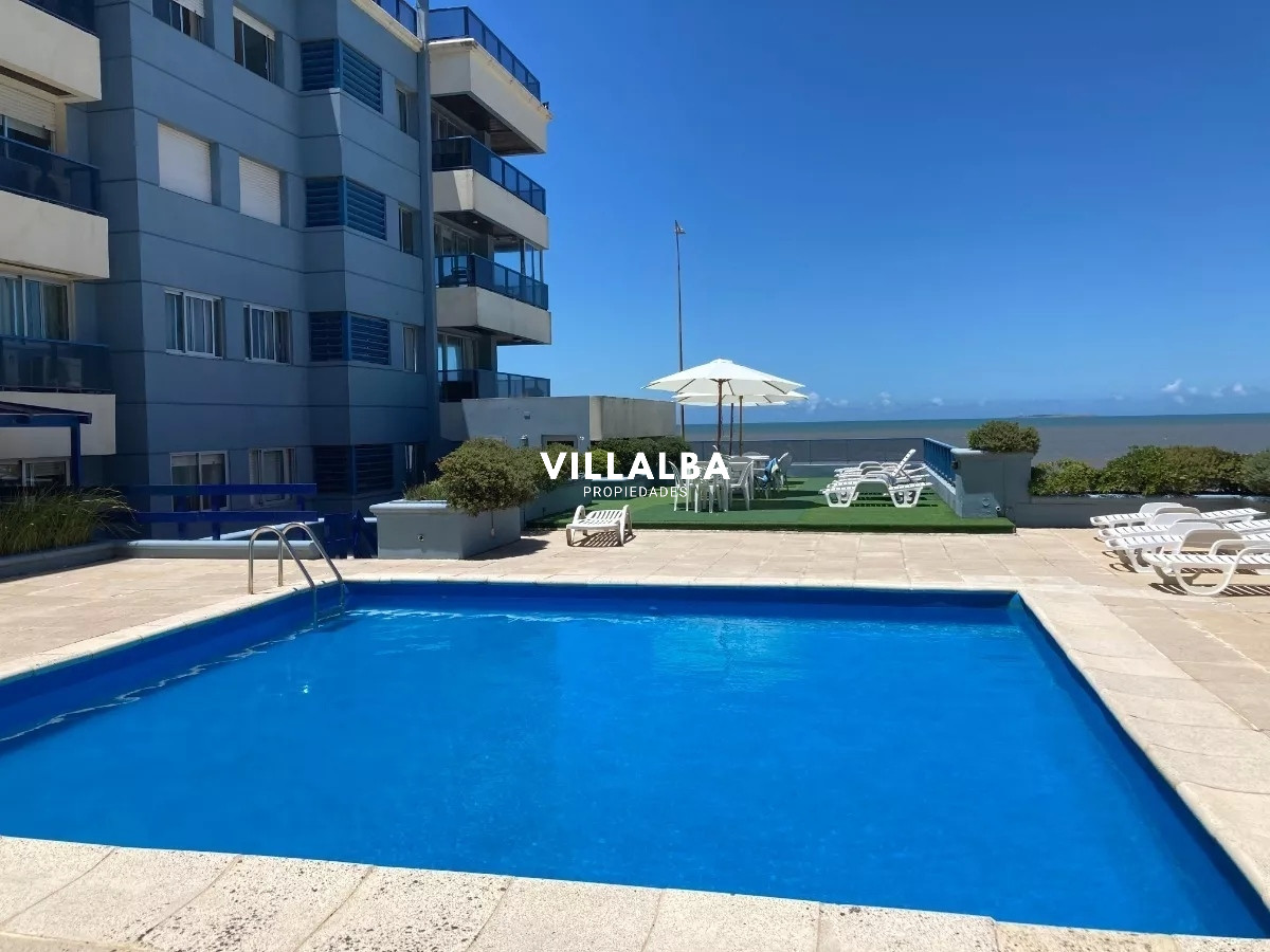 Apartamento ID.3490 - Apartamento con parrillero propio, 3 dormitorios. Punta del Este 
