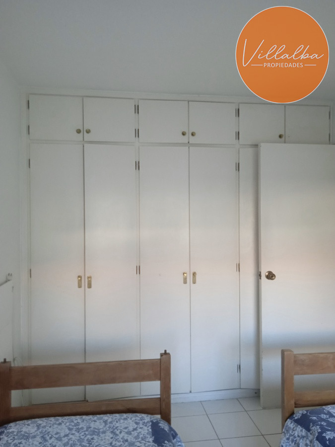 Apartamento ID.3489 - Oportunidad, apartamento en venta de 3 amplios dormitorios con garaje, en Punta del Este. 