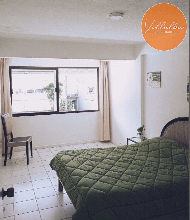 Apartamento ID.3489 - Oportunidad, apartamento en venta de 3 amplios dormitorios con garaje, en Punta del Este. 