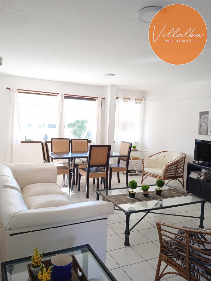 Apartamento ID.3489 - Oportunidad, apartamento en venta de 3 amplios dormitorios con garaje, en Punta del Este. 