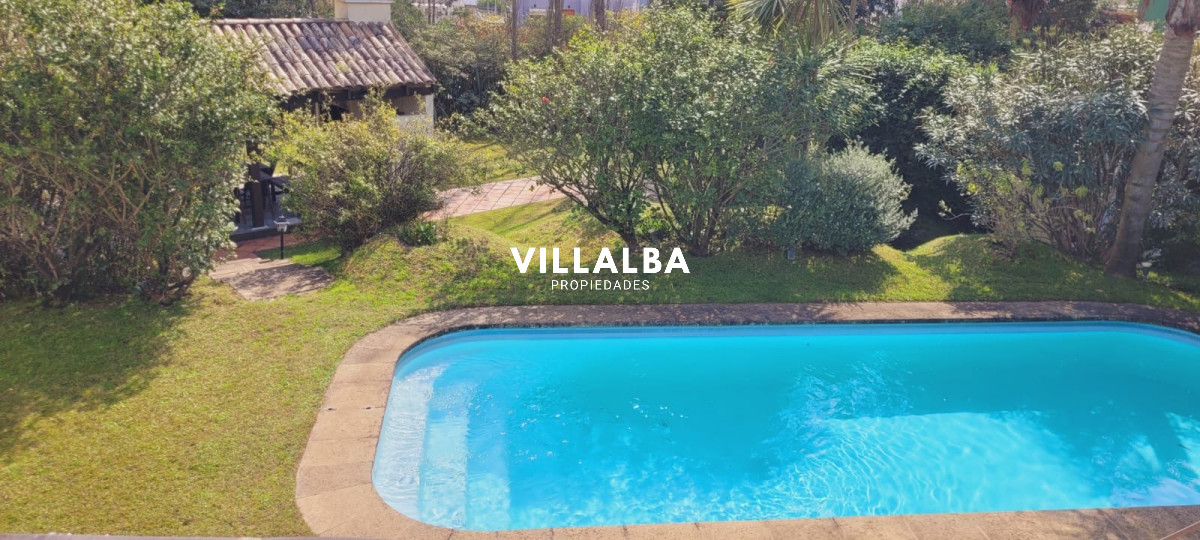 Apartamento ID.3345 - Hermosa casa a la venta 