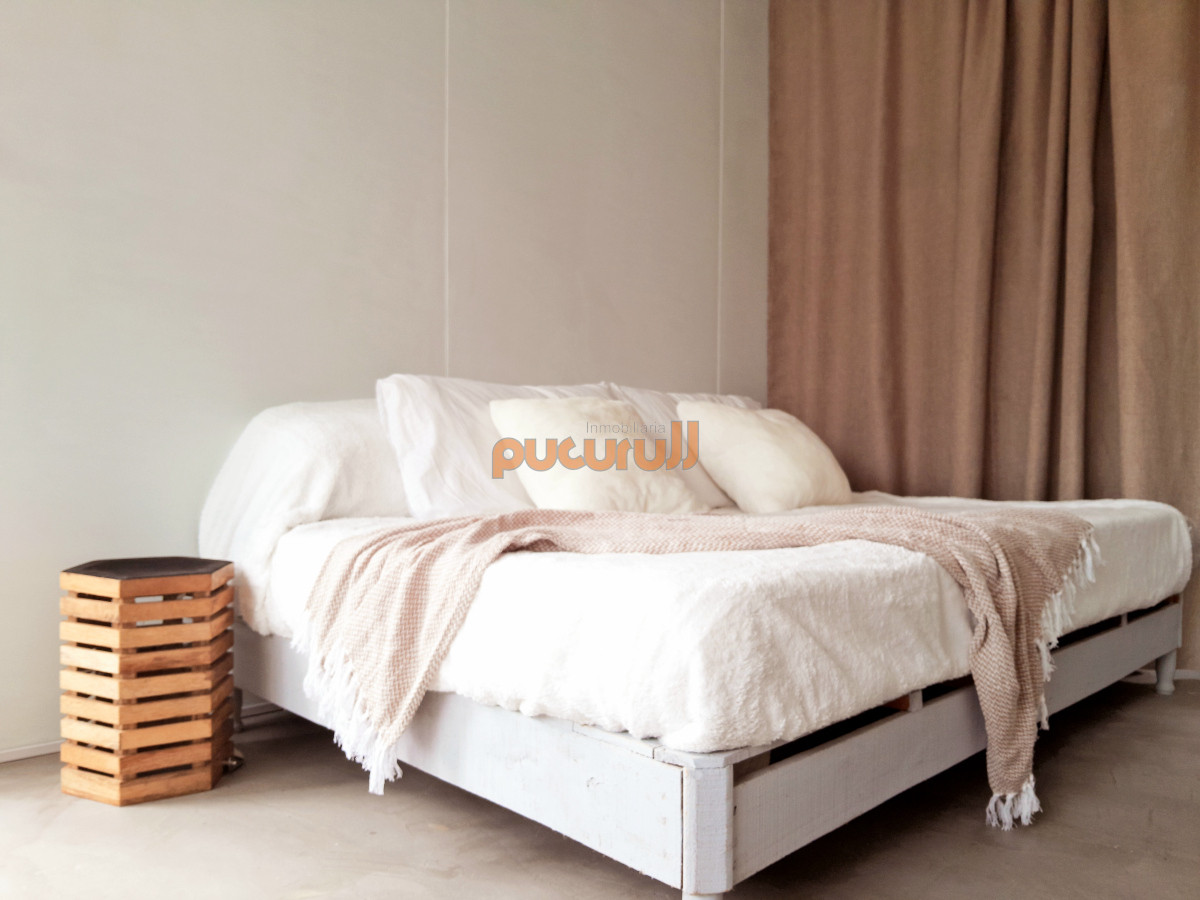 Casa ID.2117 - Mini loft con patio privado.