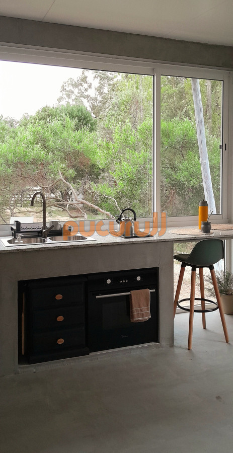 Casa ID.2117 - Mini loft con patio privado.