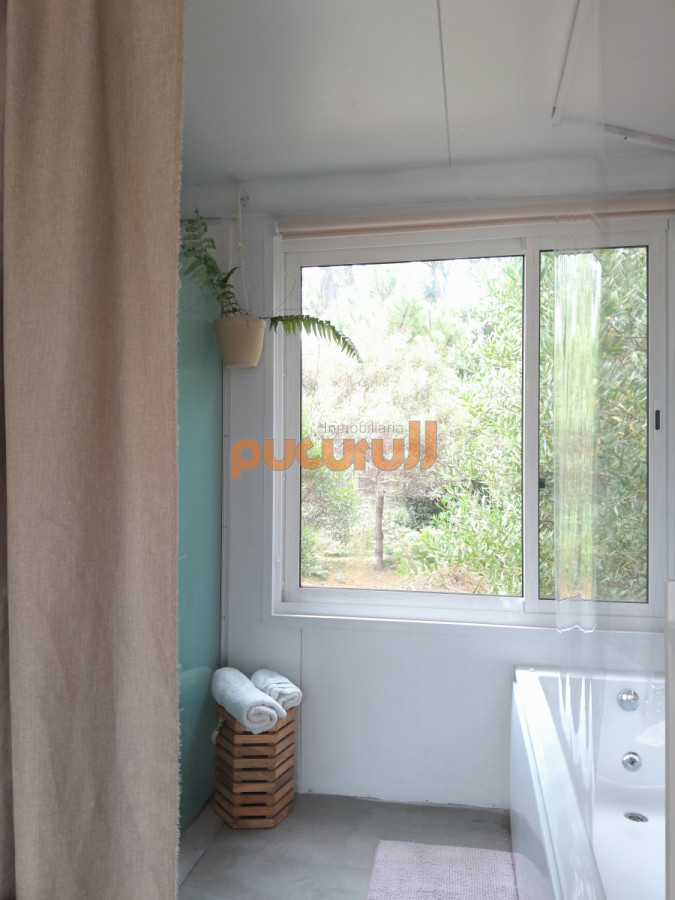 Casa ID.2117 - Mini loft con patio privado.