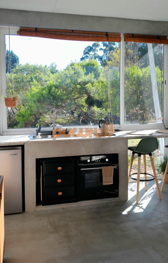 Casa ID.2117 - Mini loft con patio privado.