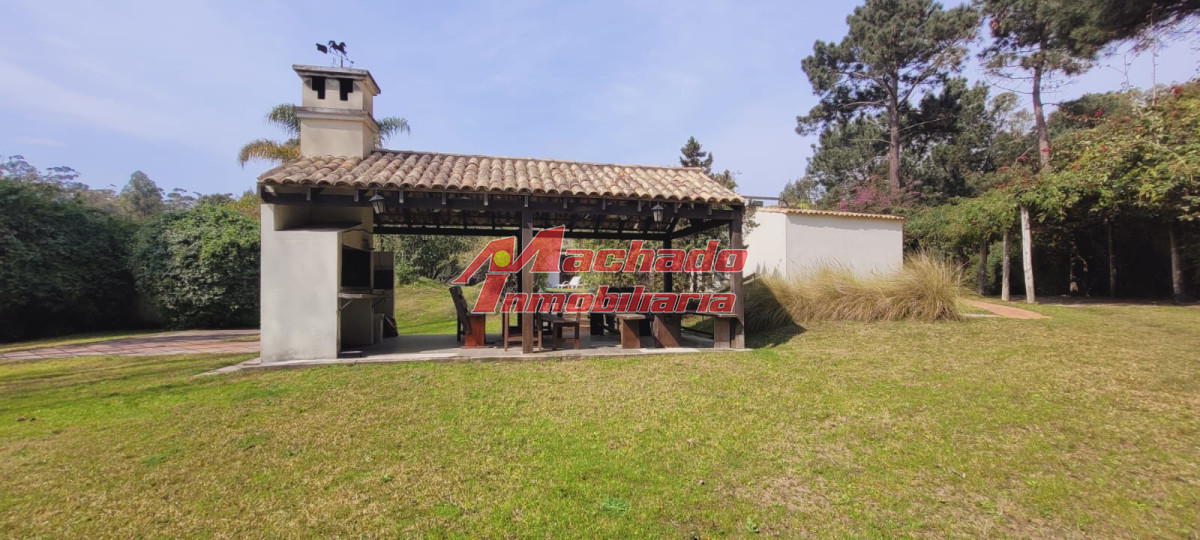 Burnett - GoPunta - Portal Inmobiliario de Punta del Este - Maldonado