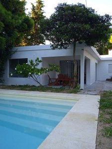 Casa de 3 dormitorios en alquiler de temporada en Punta del Este