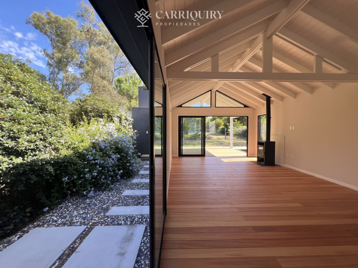 Casa ID.9477 - Casa a estrenar, La Barra. Maldonado