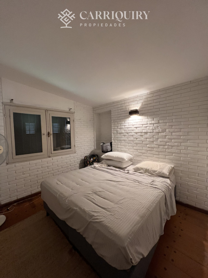 Casa ID.9500/Casa-en-alquiler-4-dormitorios-con-piscina-en-Montoya - Amplia casa en Cantegril, Punta del Este. 509m2 construidos y 2000 de terreno.