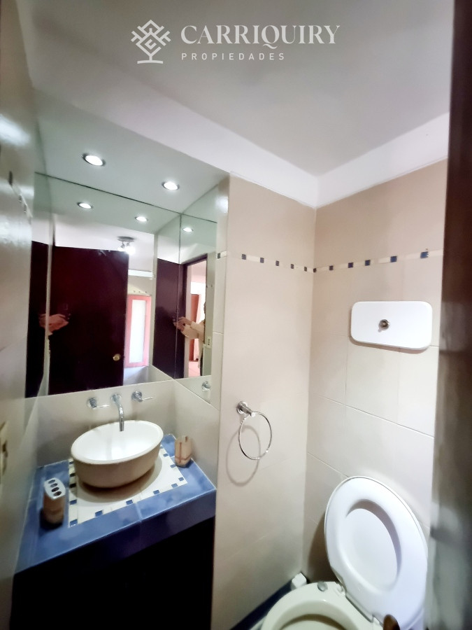 Casa ID.9478/OPORTUNIDAD-CASA-EN-VENTA-4-DORMITORIOS-EN-BARRIO-CANTEGRIL- - Amplia casa de construcción tradicional, EN VENTA! 4 dormitorios. Piscina y 2 barbacoas.