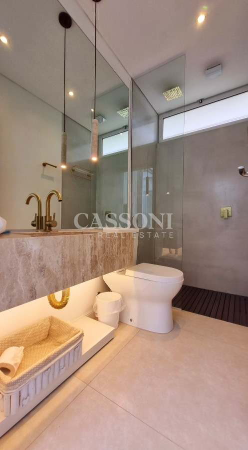 Casa ID.2251 - Casa de 4 dormitorios, en barrio privado, Solanas Country, Punta Ballena