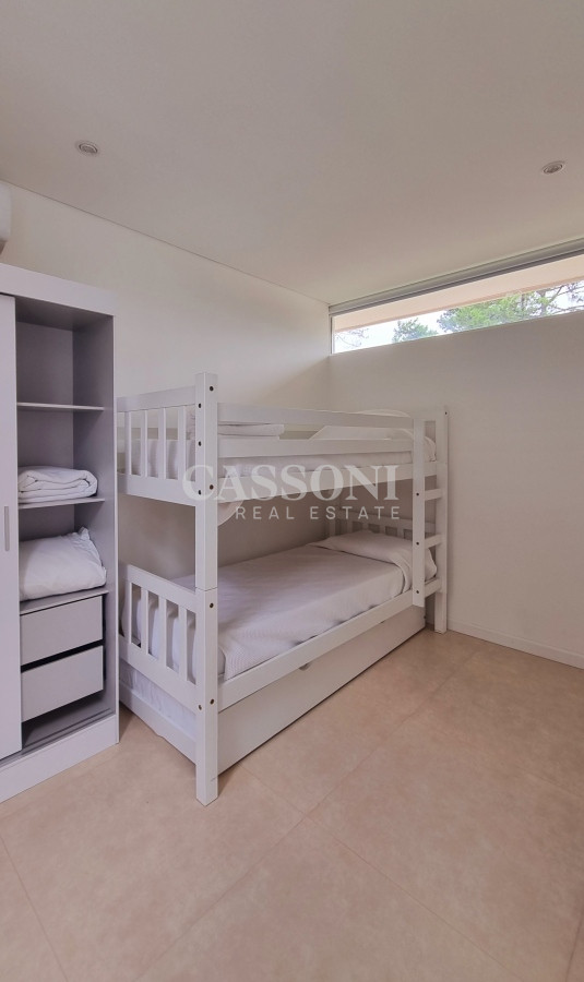 Casa ID.2251 - Casa de 4 dormitorios, en barrio privado, Solanas Country, Punta Ballena